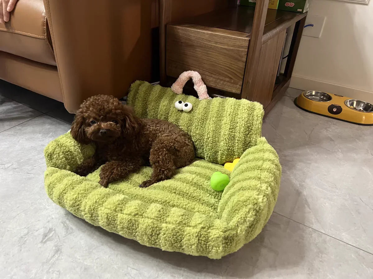 CozyNest Deluxe Wintersofa