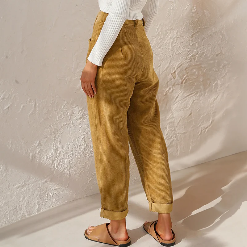 Briar Damen Cordhose mit Hohem Bund | Gerade Geschnittene Komforthose