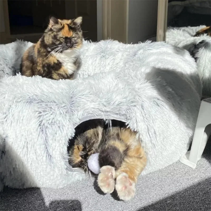 Donut-Katzenbett mit Tunnel – Weicher Plüsch, Ø95 cm – Grau in Beige