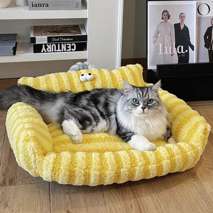 CozyNest Deluxe Wintersofa
