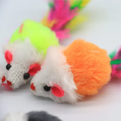 FurryHunt Katzen-Spielmaus – Kunstfell, Federschwanz & Regenbogen-Design