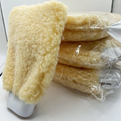 TickMitt Care – Sanfter Pflege- & Applikatorhandschuh für Pferde und Haustiere