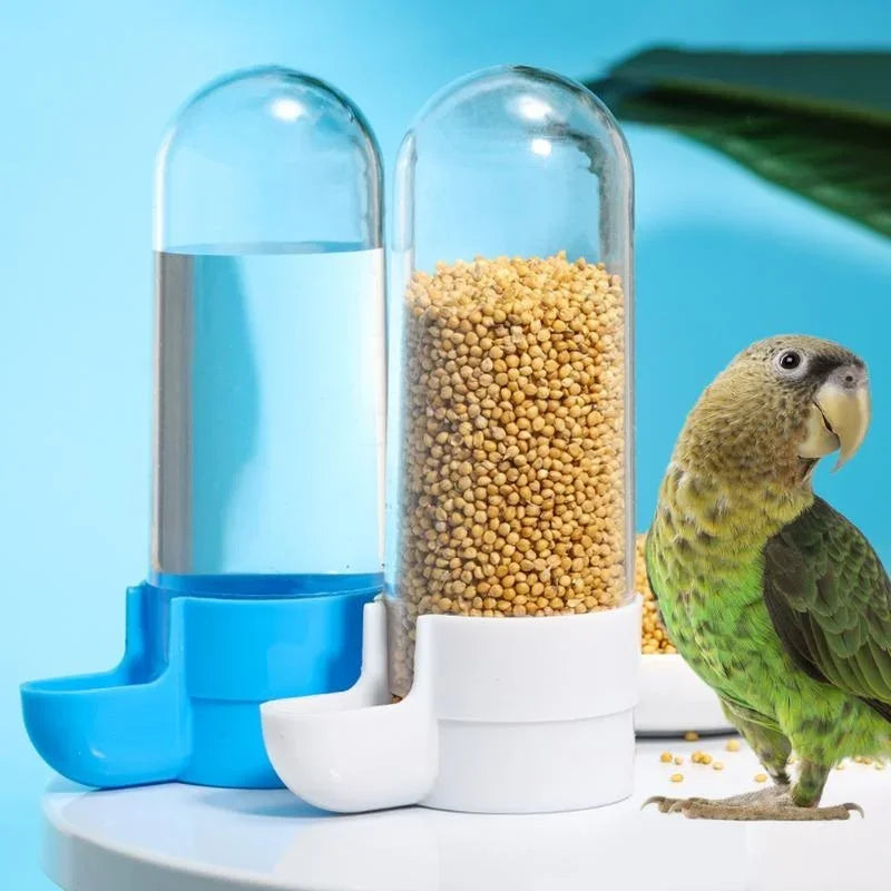 Automatischer Vogelfutter- und Wasserspender – hängend, Kunststoff, 90–200 ml