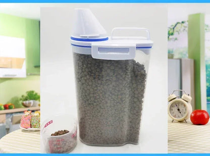 FreshLock 1.5kg/2kg Messbecher & Futterbehälter für Hunde und Katzen