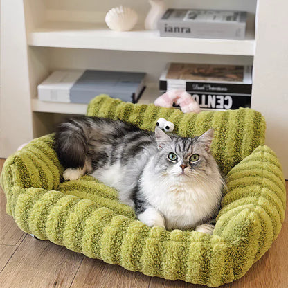 CozyNest Deluxe Wintersofa