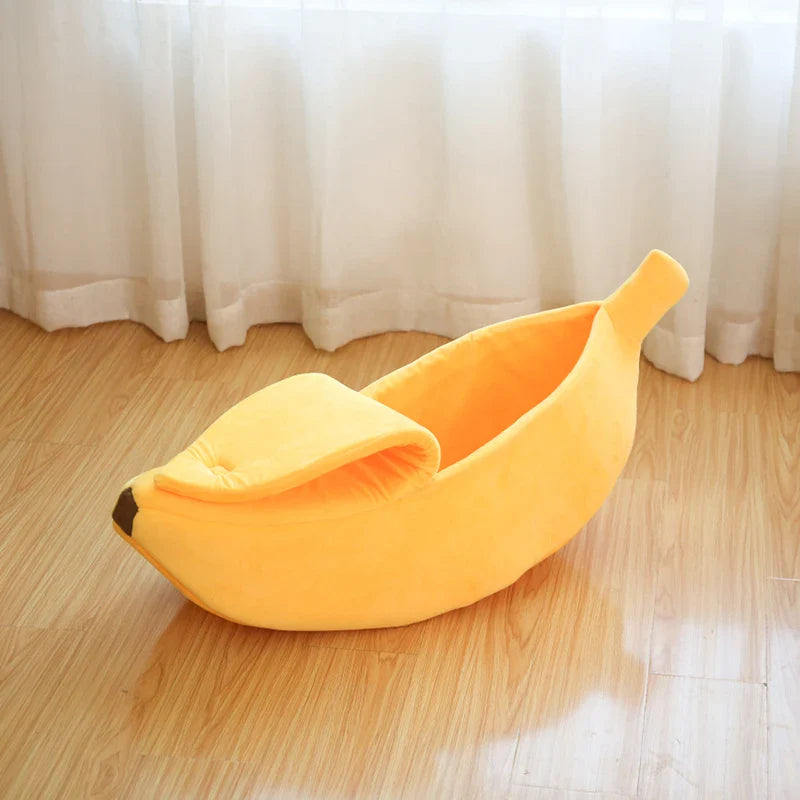 Plüsch-Katzenmann-Bananenvorm – Warmes Zuhause für Kat von Kleine Hunde