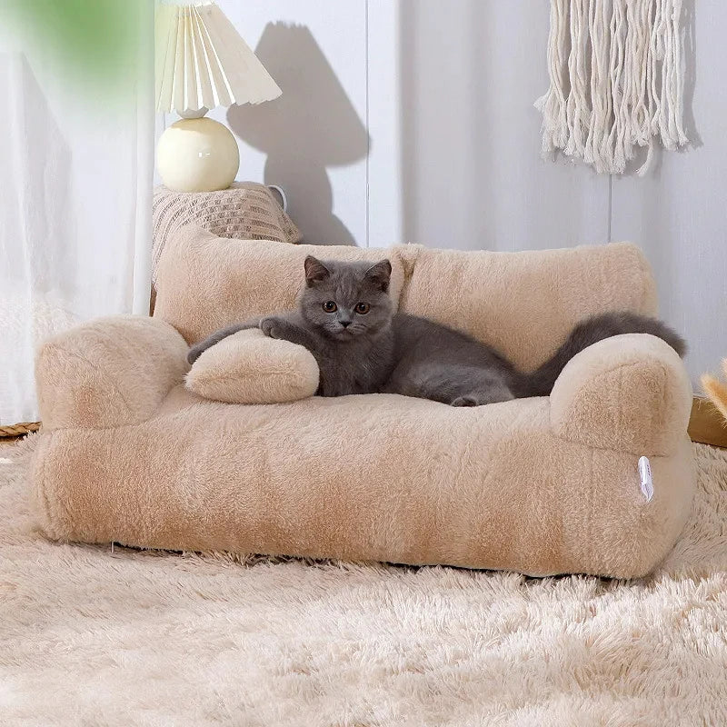 LuxeFluff Katzenbank – Winterwarme Katzenkorb & Sofa