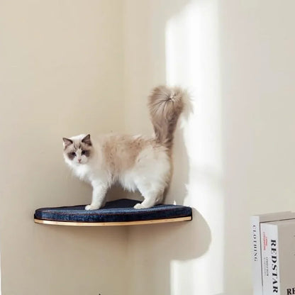 SkyNest Wandmontierter Katzenkletterturm