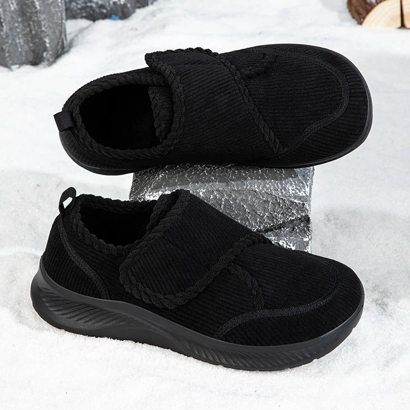 Aldovar Winter-Wanderschuhe in Grau – verstellbarer Klettverschluss im Detail