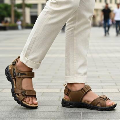 Aron Herren Sandalen aus Premium-Leder – offenes atmungsaktives Design in Dunkelbraun