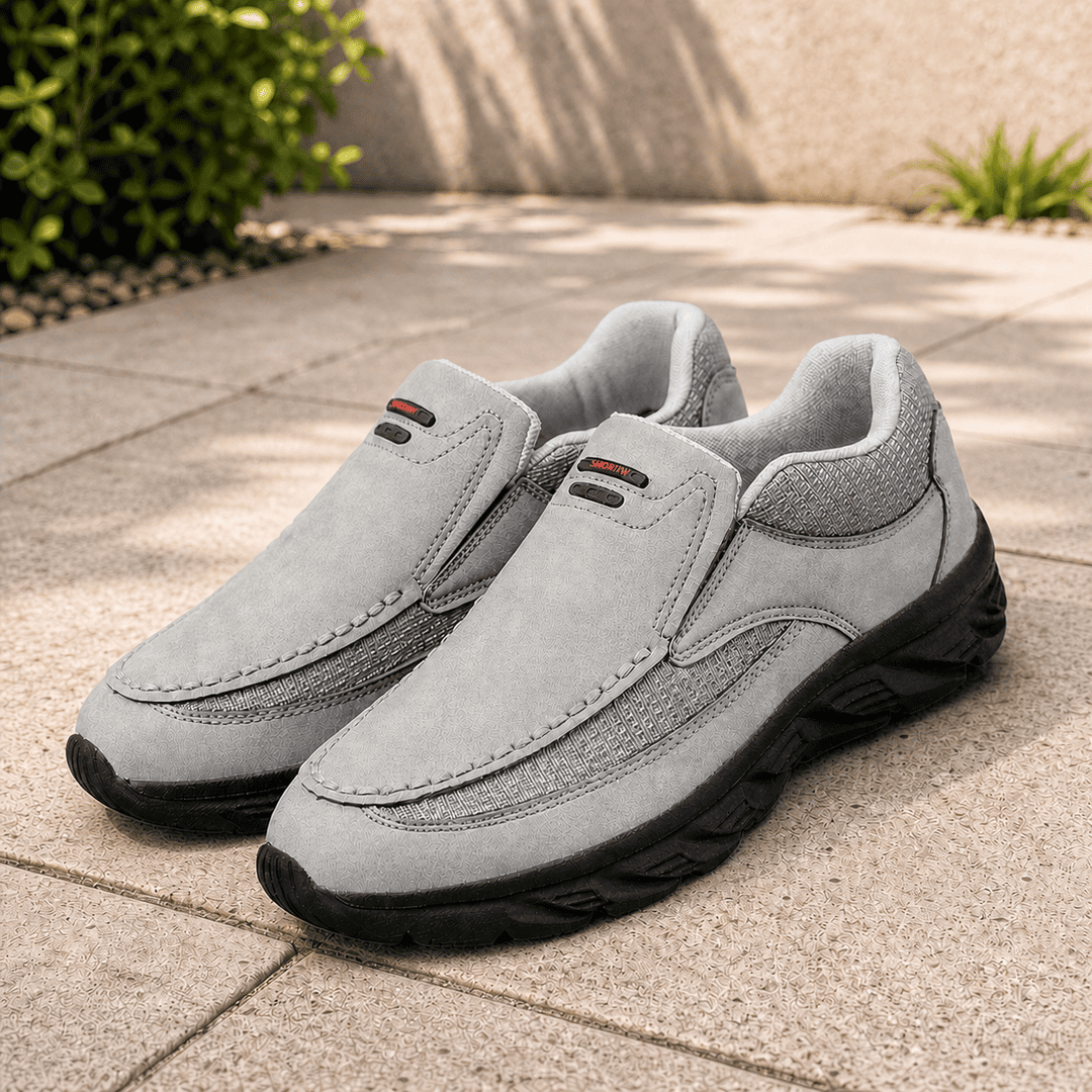 Brendon Herren Slipper – Paardarstellung in allen verfügbaren Farben Braun, Hellbraun und Grau
