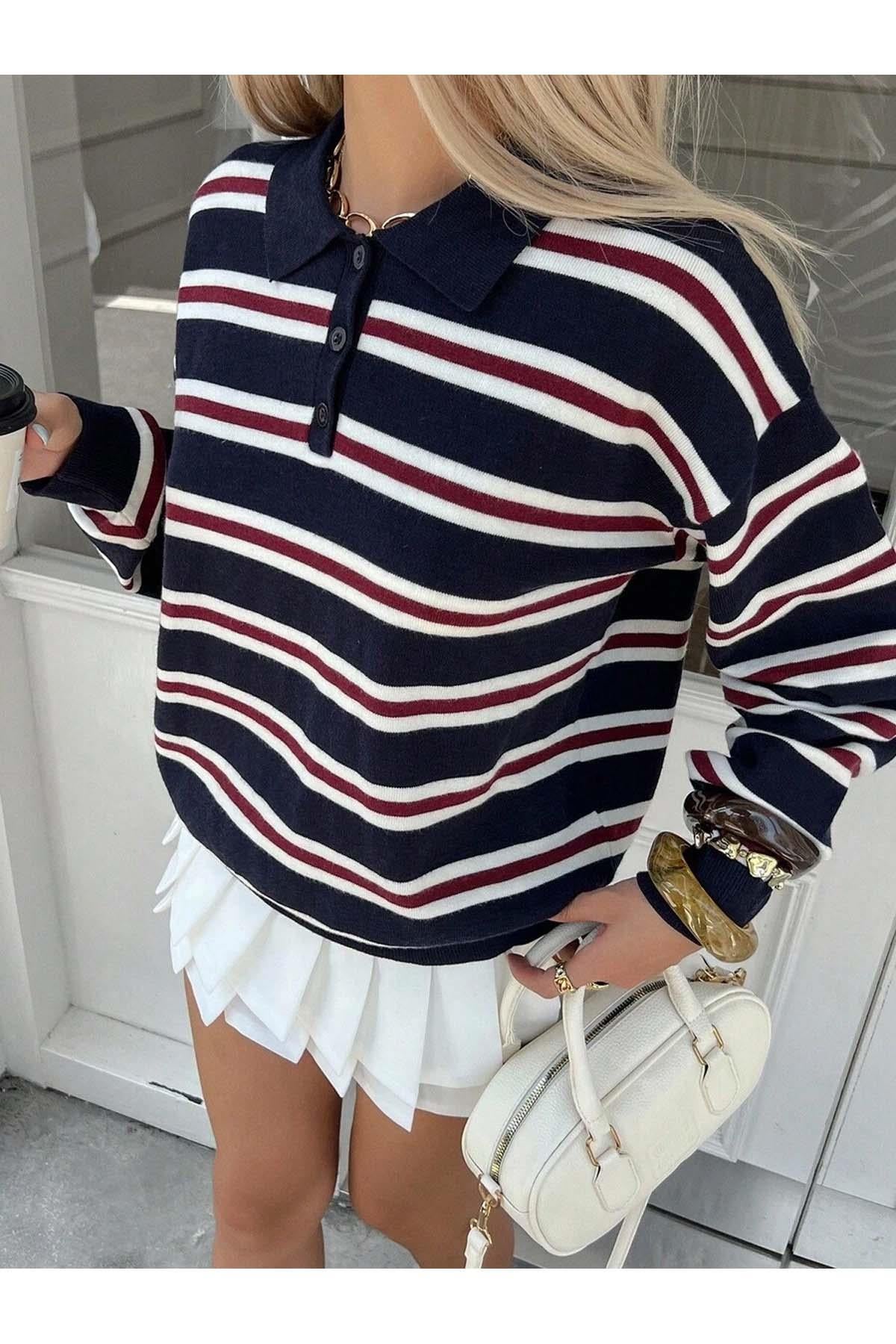 Dalla Damen gestreifter Polo-Strickpullover in Marineblau mit Knopfleiste