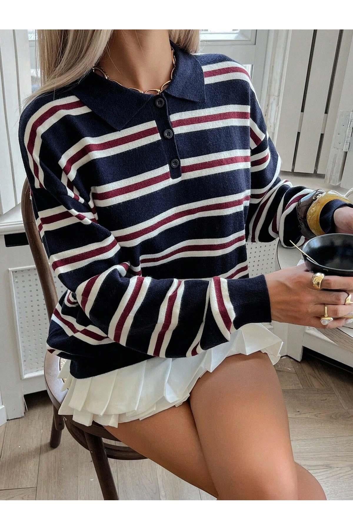 Seitenansicht Dalla gestreifter Polo-Pullover Damen