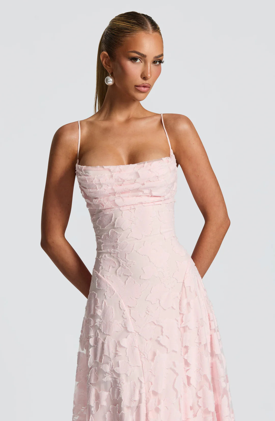 Bloomora Damen Maxikleid mit Blumenmuster | Leichtes V-Ausschnitt Sommerkleid