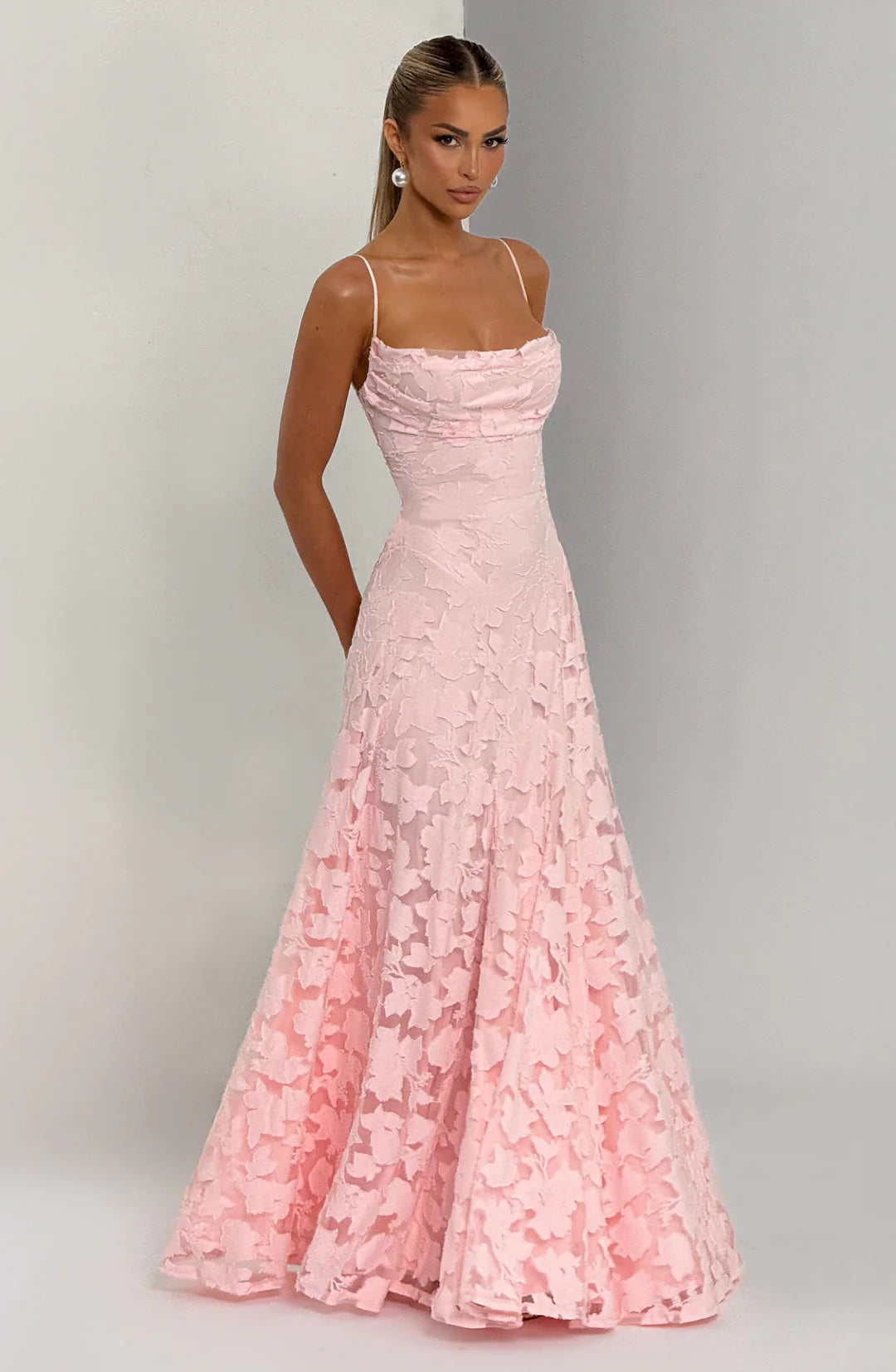 Bloomora Damen Maxikleid mit Blumenmuster | Leichtes V-Ausschnitt Sommerkleid