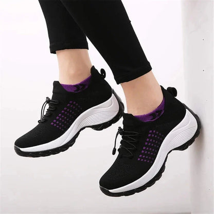 Detailansicht atmungsaktives Mesh-Obermaterial Damen Sneaker