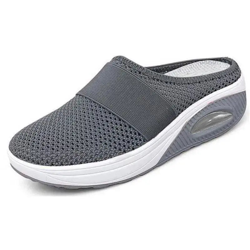 Vinja orthopädische Pantoletten in Beige – Größen 36 bis 43