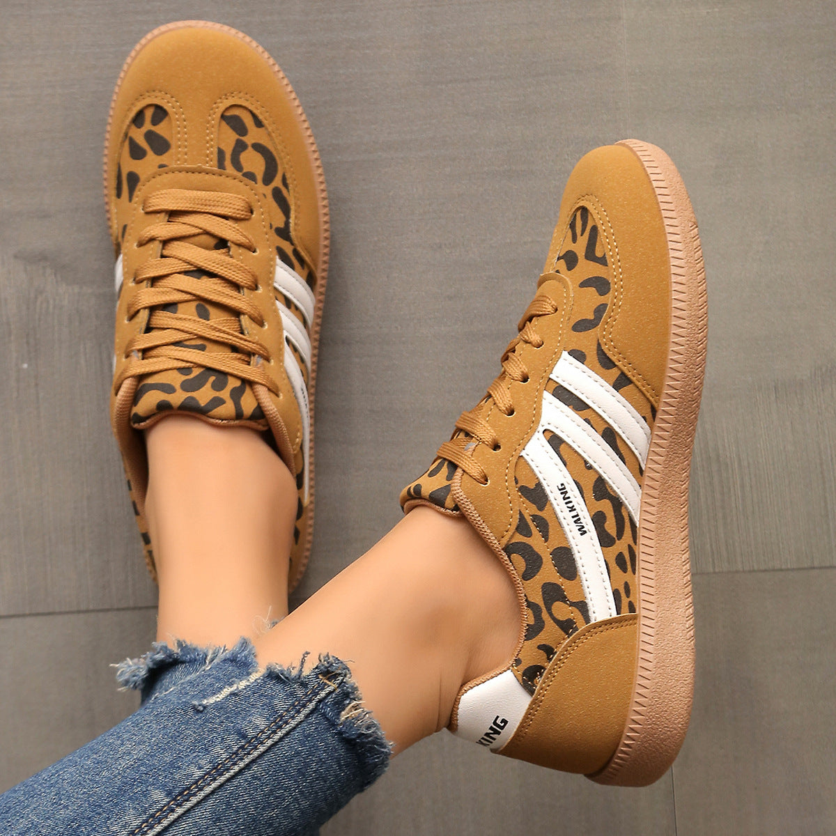 Berna Sneaker in Braun – leicht und langlebig