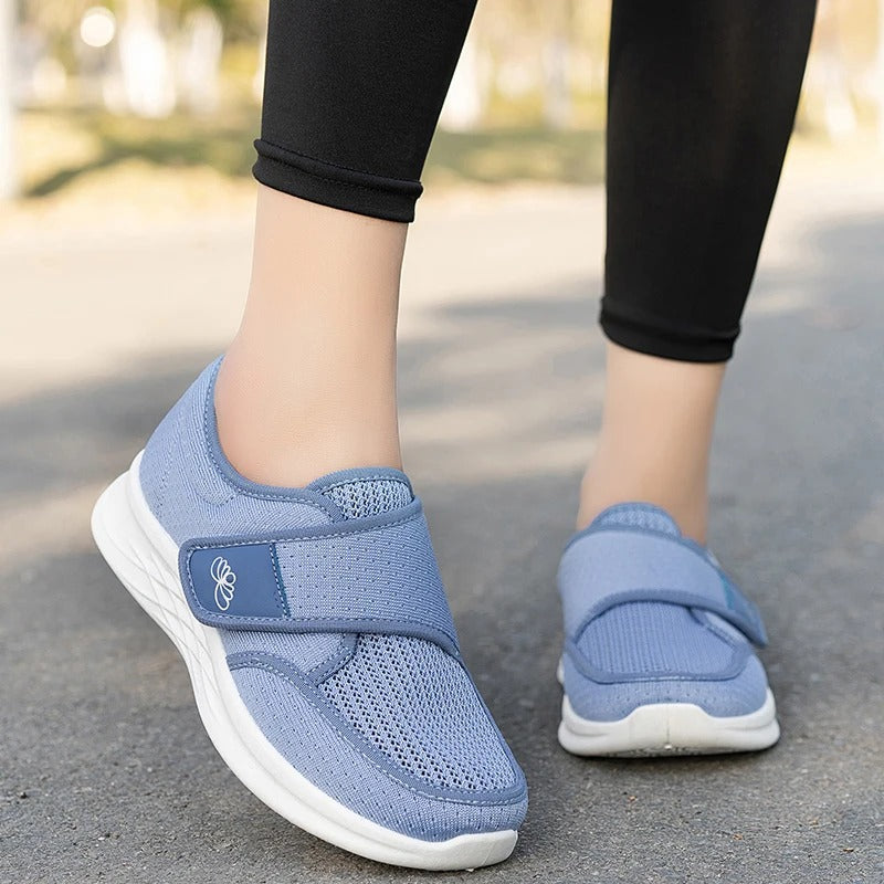 Meline Damen Orthopädische Schuhe in Weiß – Seitenansicht
