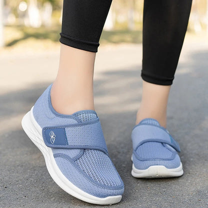 Meline Damen Orthopädische Schuhe in Weiß – Seitenansicht