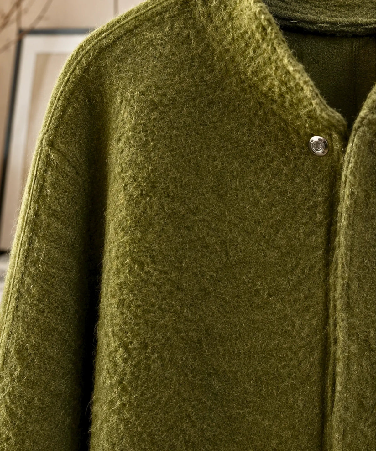 Damen Bouclé Bomber-Jacke in Anthrazit – Frontansicht
