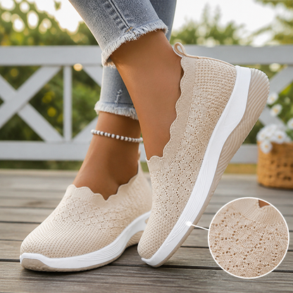 Luara Damen Slip-On Sneaker in Beige mit atmungsaktivem Mesh-Obermaterial