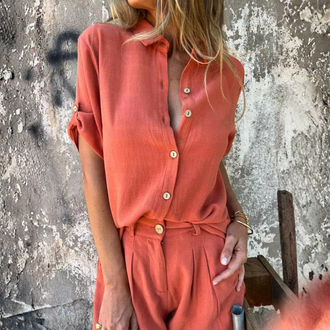 Lena Damen Sommer-Outfit Set in Violett mit Knopfleiste
