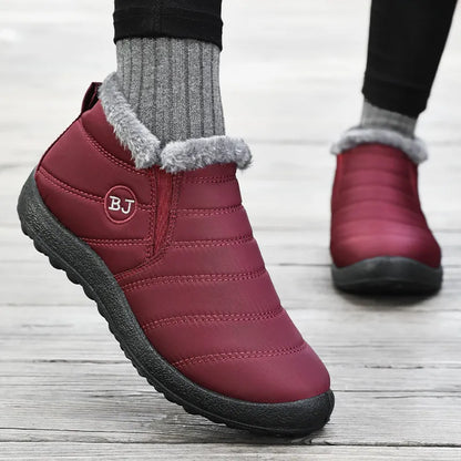Fenja Damen-Boots in Grau – Detailansicht Dehnungseinsatz seitlich