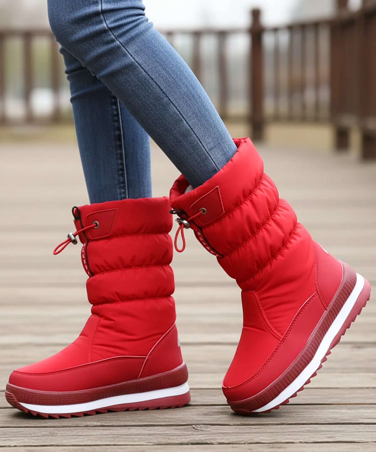 Damen Puffer-Boot Weiß mit Seitenreißverschluss und griffiger Zuglasche