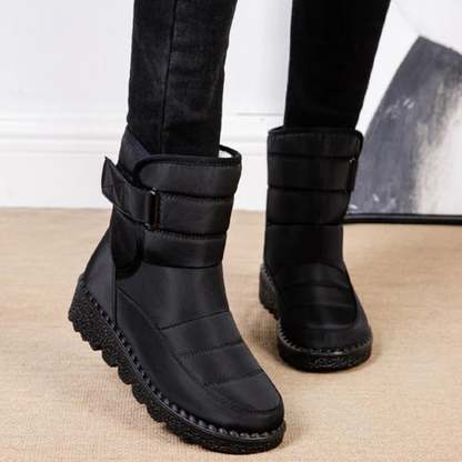 Kira Damen Stiefel – Gesamtansicht von vorne in mehreren Farben