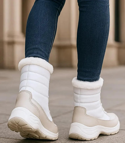 Schwarze Damen-Schneestiefel mit Thermofutter und rutschfester Gummisohle