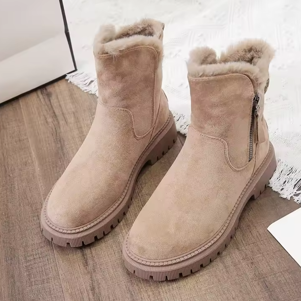 Beige Winterstiefel Damen – Seitenansicht mit Reißverschluss