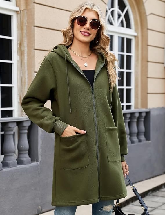 Elvienne Kapuzenjacke Damen Vorderansicht mit geschlossenem Reißverschluss