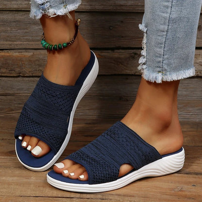 Larissa Slides Damen Dunkelgrau – breiter Riemen und bequeme Passform