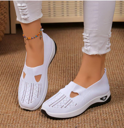Weiße Lena Damen Sneaker – zeitloses Design und Tragekomfort