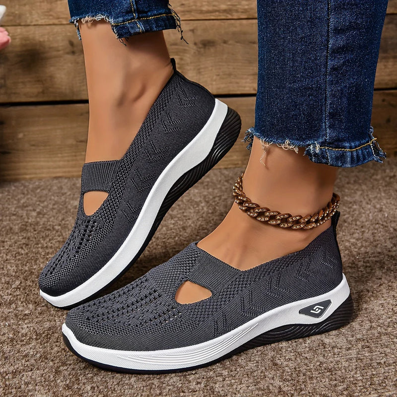 Lena Sneaker in Grau – klassisches Design für den Alltag