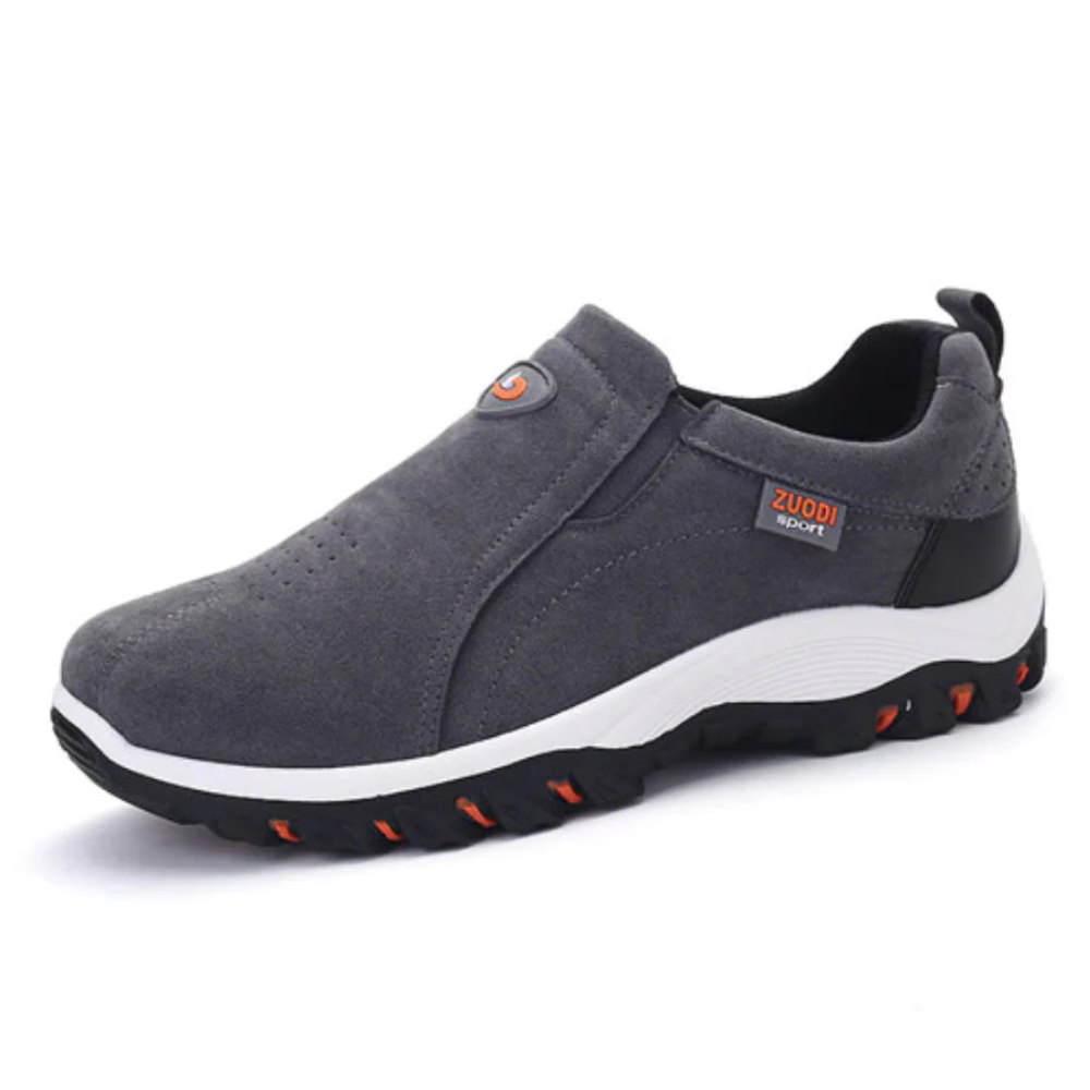 Lenox orthopädische Slip-On Schuhe in Blau – Frontalansicht mit stabilen Nähten