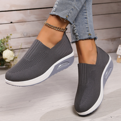 Mila Slip-on Schuhe in verschiedenen Farben – Beige und Grau