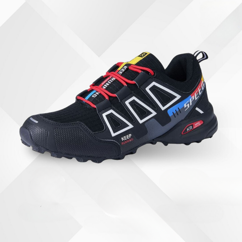 Trekkaro Schuhe mit rutschfester Sohle auf unebenem Gelände