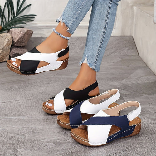 Valvera orthopädische Keilsandalen in Schwarz-Weiß mit ergonomischer Fußgewölbestütze