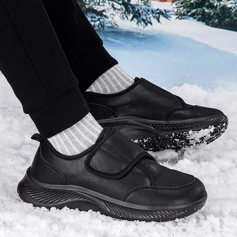 Streifenstruktur Obermaterial Kunstleder Damen-Sneaker schwarz