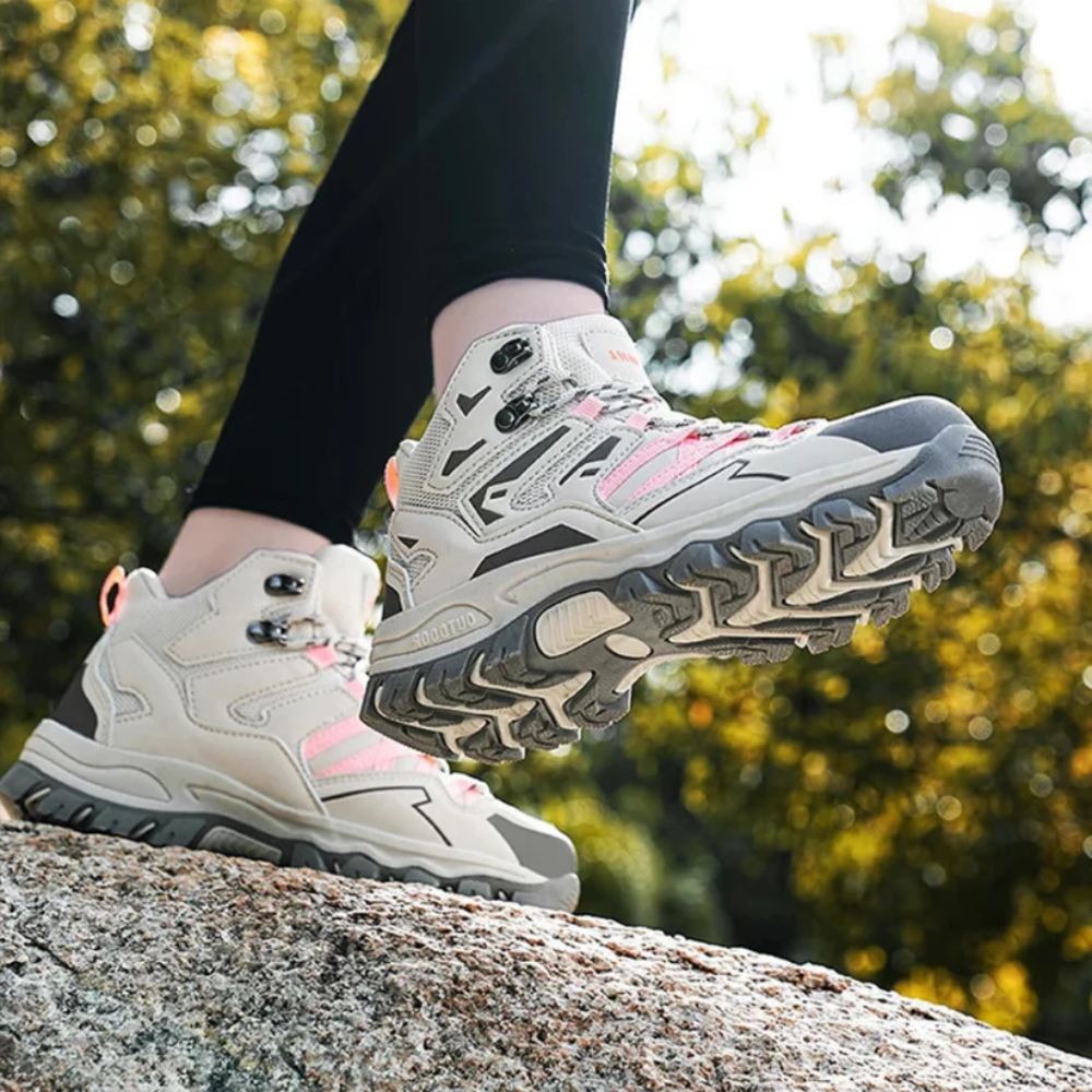 Vestra Damen Trekkingschuhe Khaki – Profilsohle Nahaufnahme