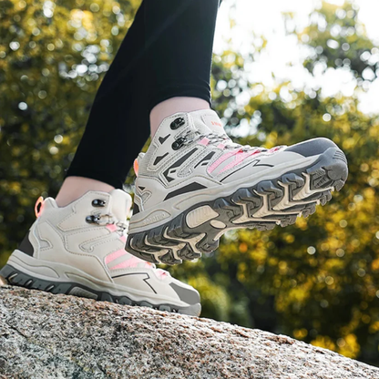 Vestra Damen Trekkingschuhe Khaki – Profilsohle Nahaufnahme